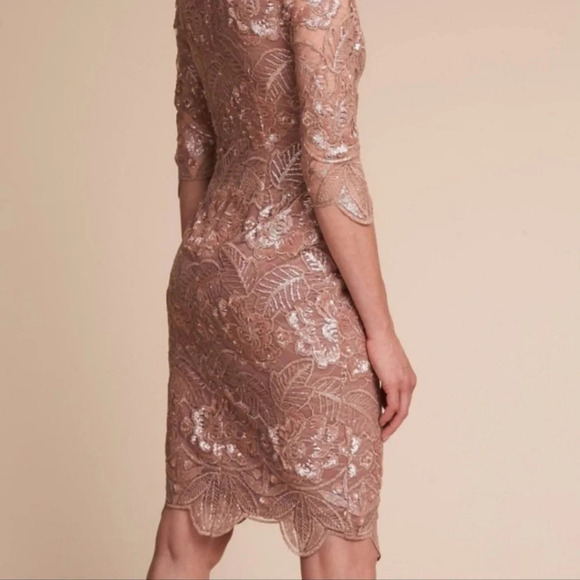 BHLDN Mackenzie Embroidered Dress Size US 6
Metallic Blush Gold Anthropologie - Picture 2 of 9